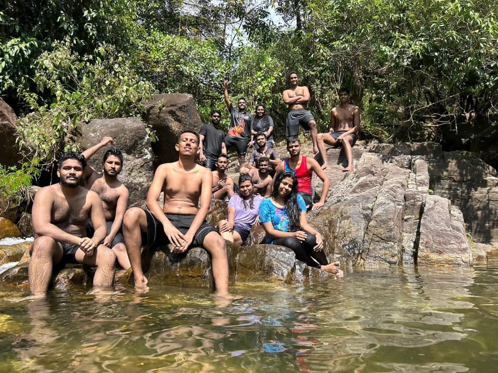 White Villa Kitulgala Bagian luar foto