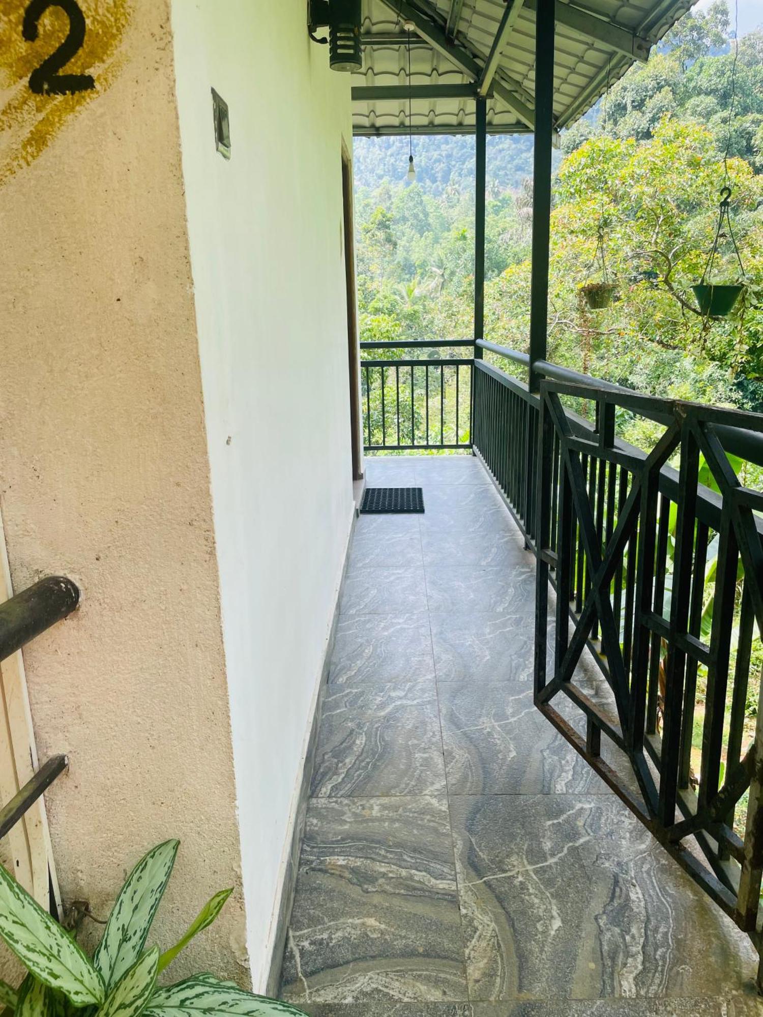 White Villa Kitulgala Bagian luar foto